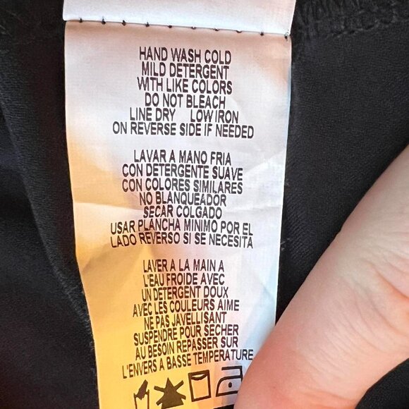 Nik and Nash black poof arm long sleeve midi dress in black. Size XL. - Picture 7 of 7